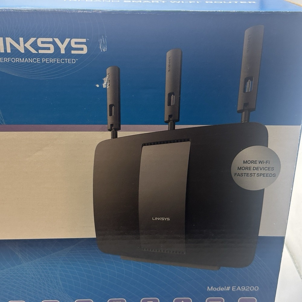 Linksys Router Ac3200 Triband Smart WiFi Router - Picture 2 of 7